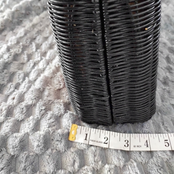 Vintage 1960's Black Wicker Handbag with Colorful Plaques By ADG Fashion Import - Picture 9 of 10